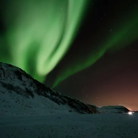 Perfect House For Northern Lights *